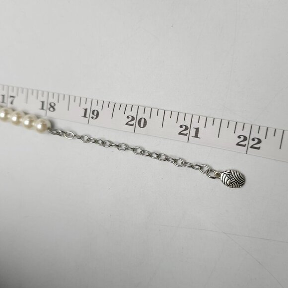 Scroll and Dots Elegant Faux Pearl Necklace With Silver-Tone Pendant - Picture 6 of 6